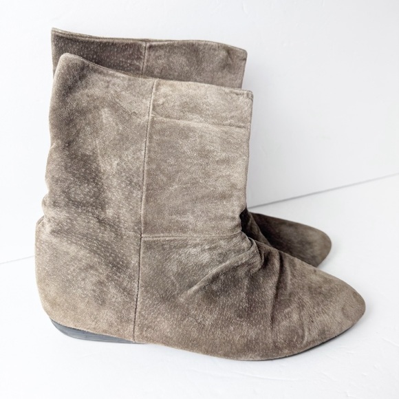 Vintage Shoes - Vintage Newport News Brown Suede Flat Short Boots Women’s Size 8